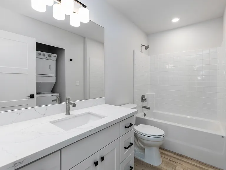6728 S Madison St #C — Photo 15