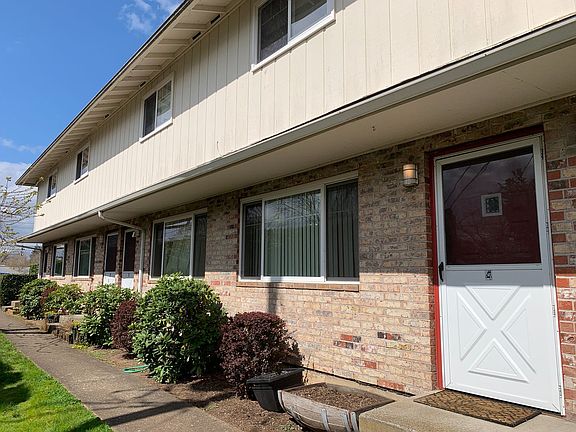 3rd image of 1323 E Reserve St APT 4