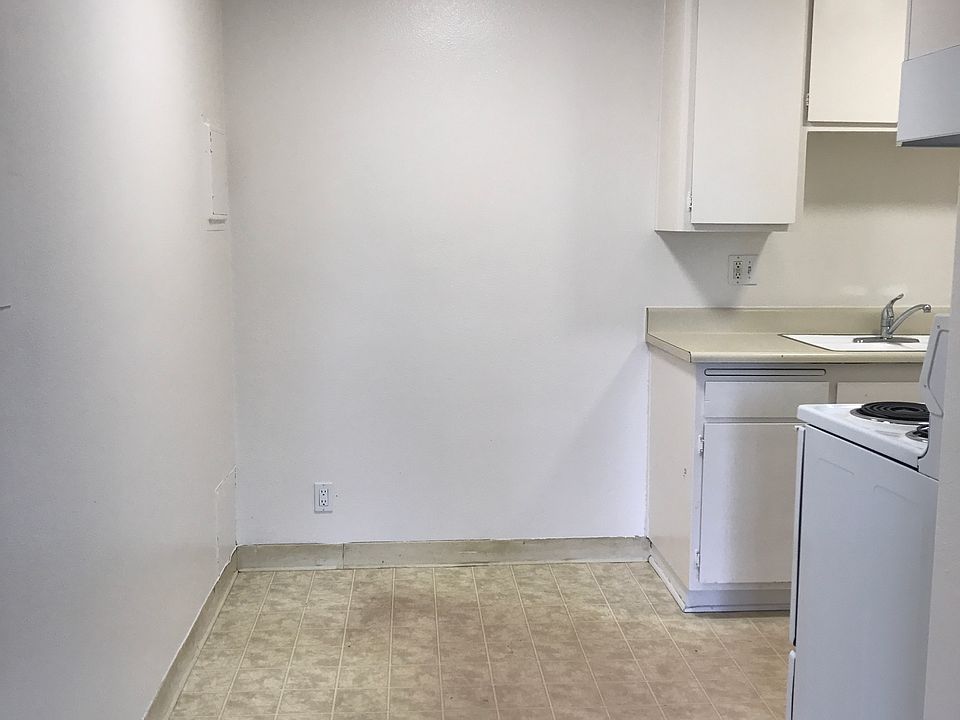 1st image of 5959 Mandarin Dr #N