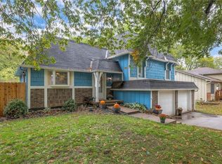 314 S Meadowbrook Ln, Olathe, KS 66062