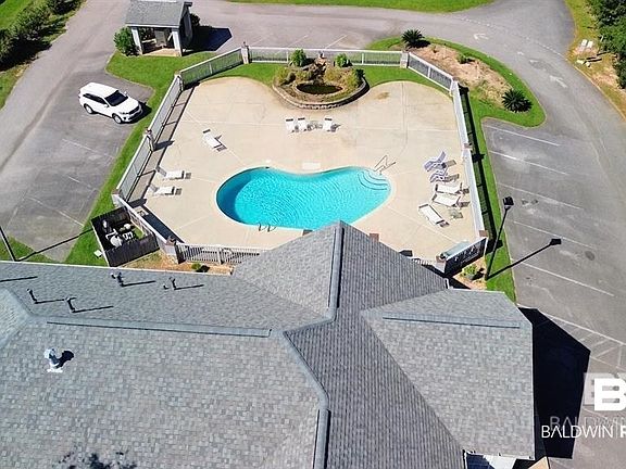 3rd image of 1001 Wyld Palms Dr #1001