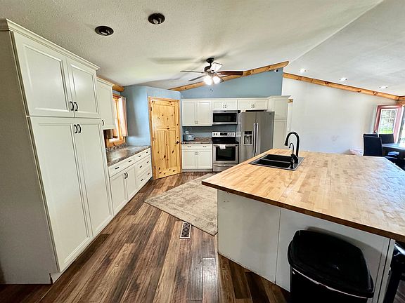 5th image of 4367 350th St