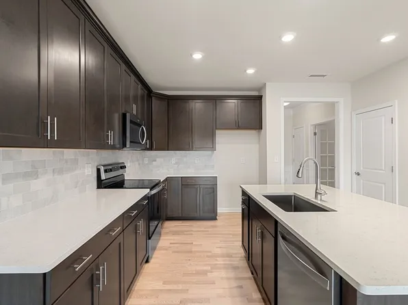401 Emery Ln Unit 408, Sudbury, MA 01776