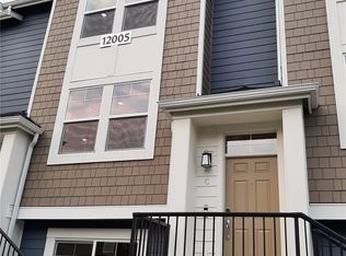 12005 NE 193rd Ln #C, Bothell, WA 98011