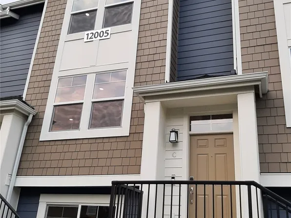 12005 NE 193rd Lane #C, Bothell, WA 98011