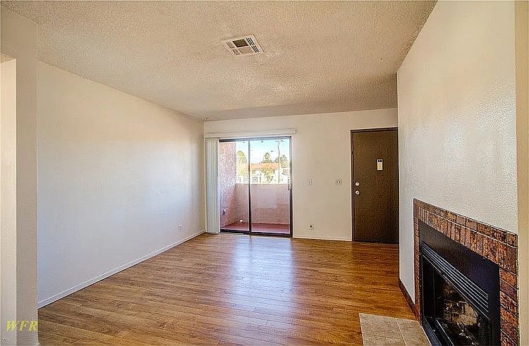 1st image of 518 Elm St APT H