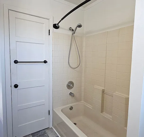 1500 Thayer Dr — Photo 21