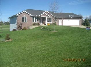 6276 Westwind Rd, Cedar Rapids, IA 52411