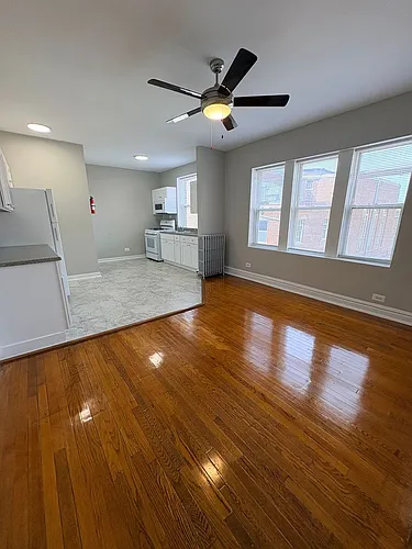 310-314 N Pine Ave Photo 1