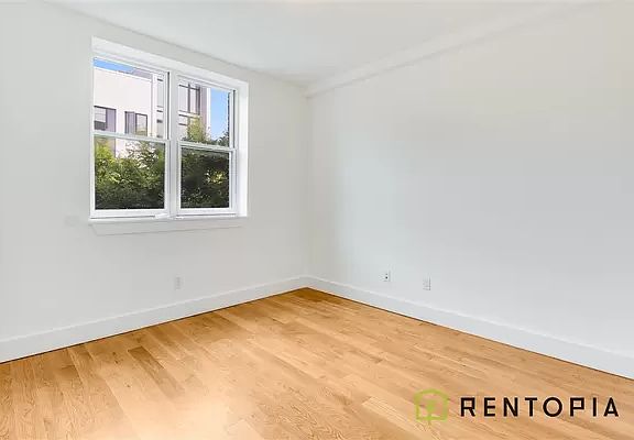 3rd image of 106 Meserole St #4S