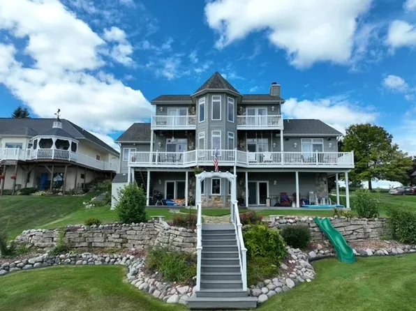 4448 Hamilton Way, Gladwin, MI 48624