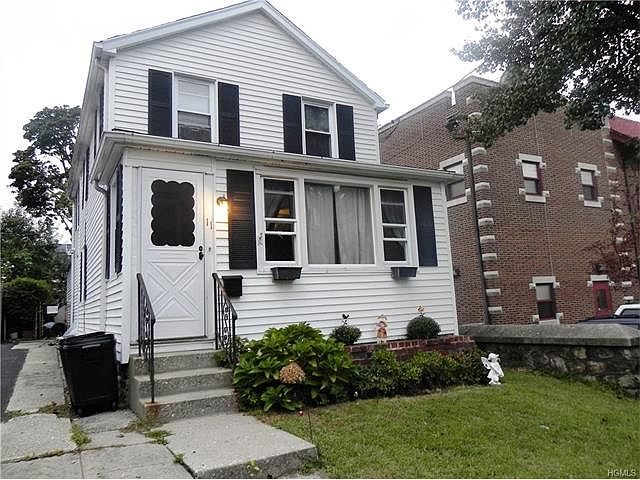 2nd image of 11 Saint Joseph St