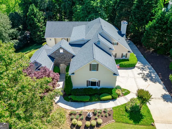 3020 Pinot Noir Way, Braselton, GA 30517