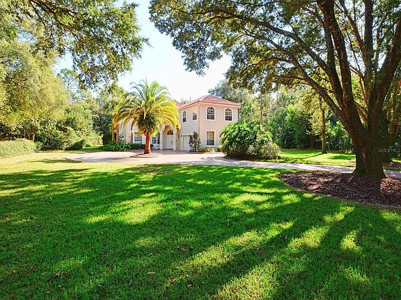 3rd image of 34324 Park Ln