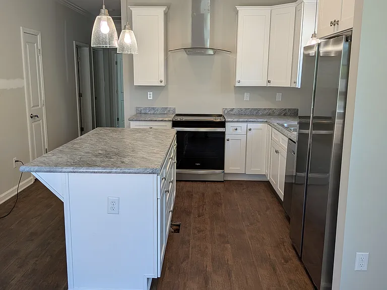5498 Three Notched Rd — Photo 4