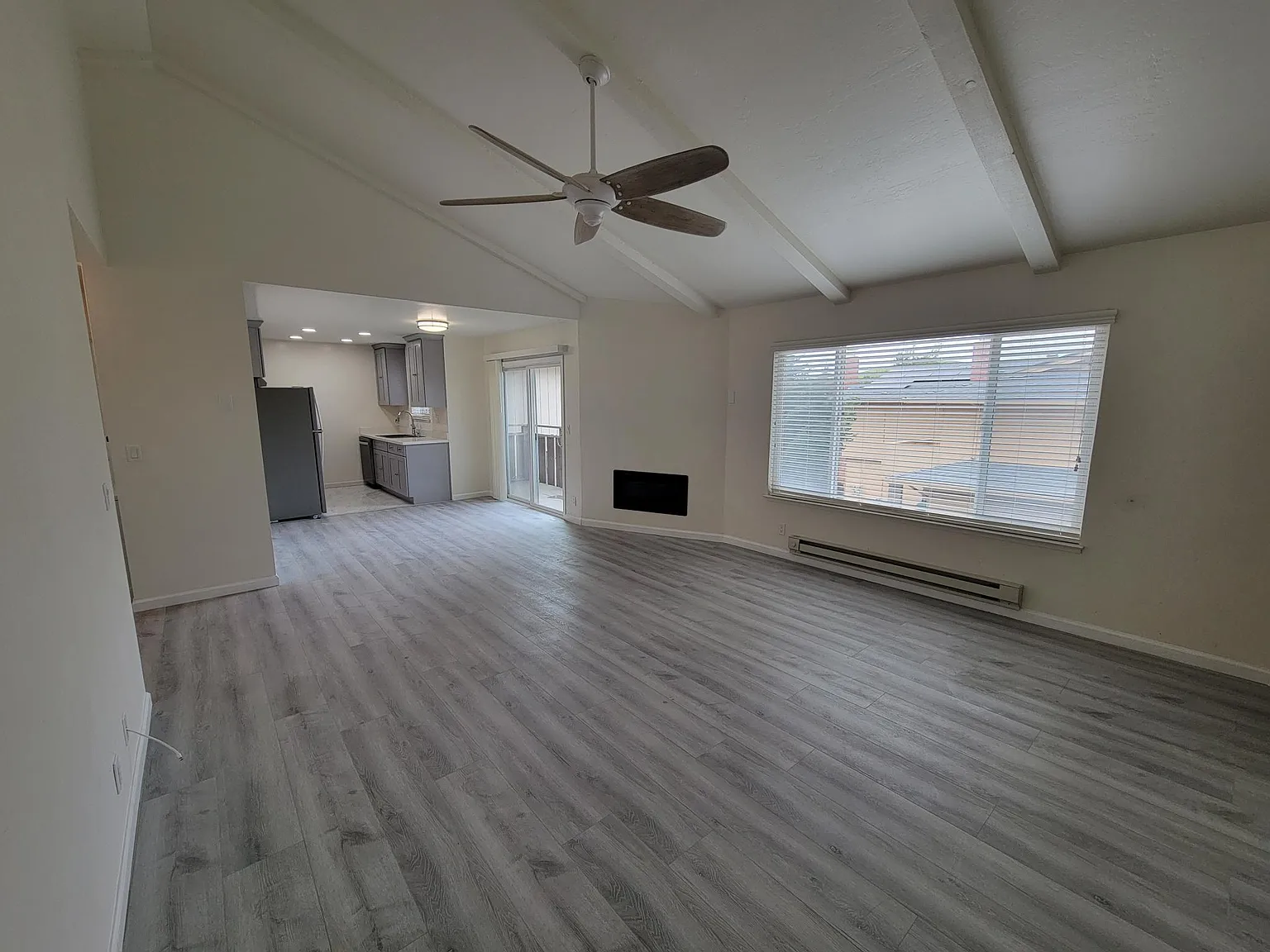 10315 Alpine Dr — Photo 2