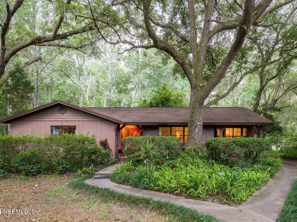 43111 HILLTOP Lane, Callahan, FL 32011