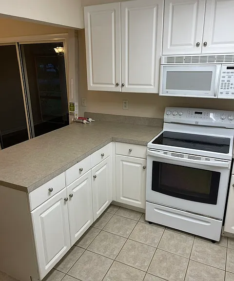 Bar top Stove Microwave