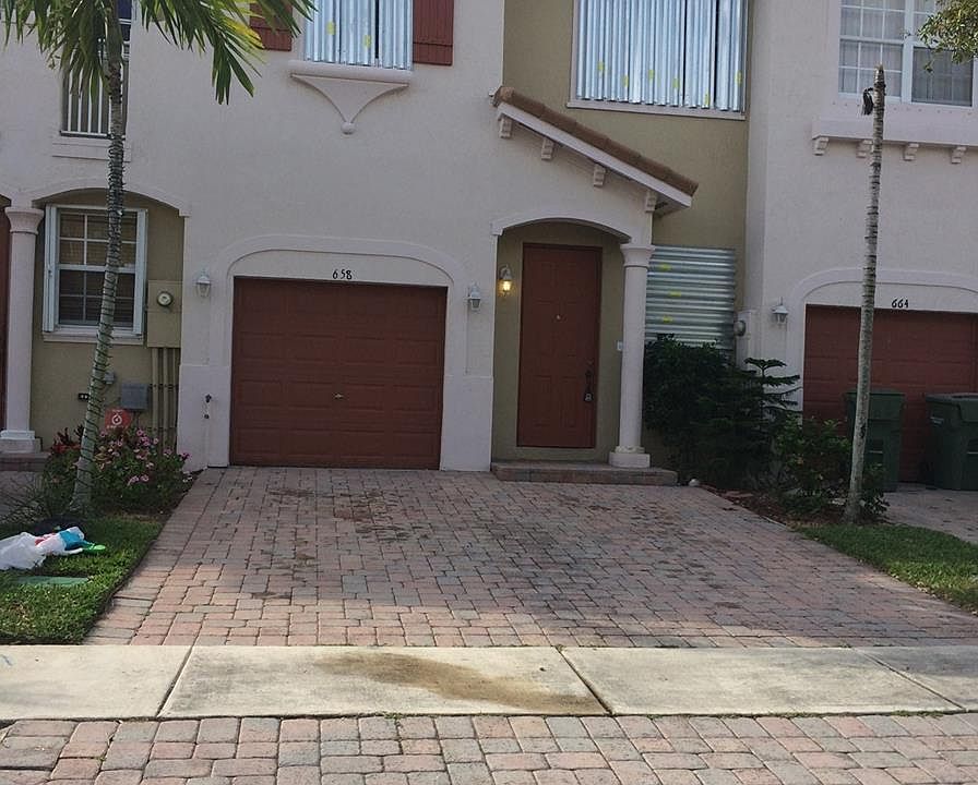 1st image of 658 NE 21st Ave
