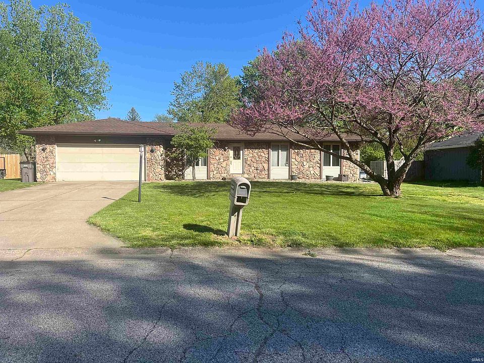 1st image of 59754 Spicewood Dr