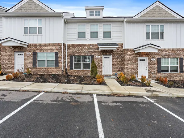 126 Dry Creek Commons Dr, Goodlettsville, TN 37072
