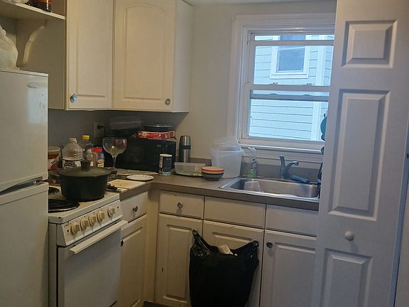 4th image of 424 Ocean Grove Ave #424