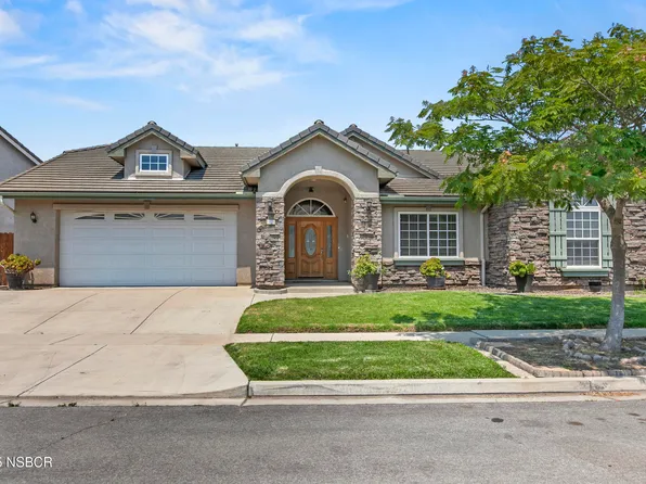 1421 W Marsala Ave, Santa Maria, CA 93458