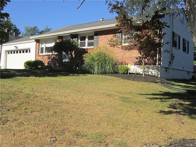 1st image of 23 Miller Dr