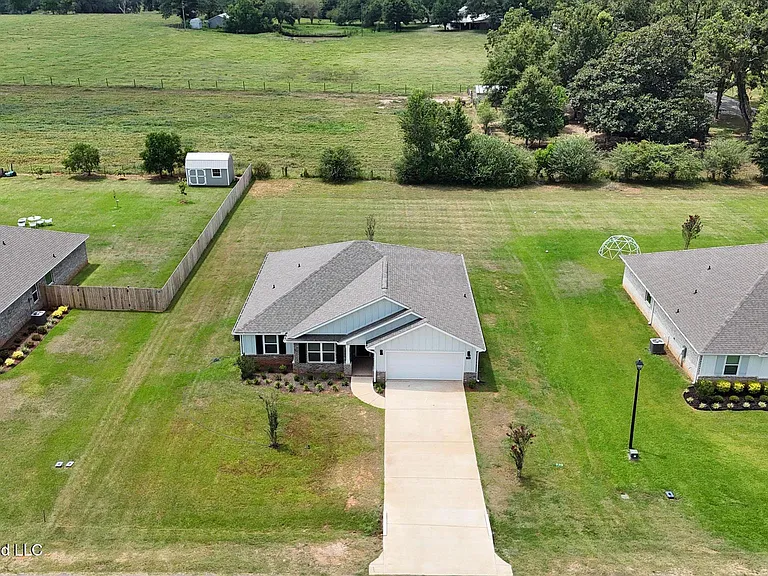 107 Mill Ct — Photo 28