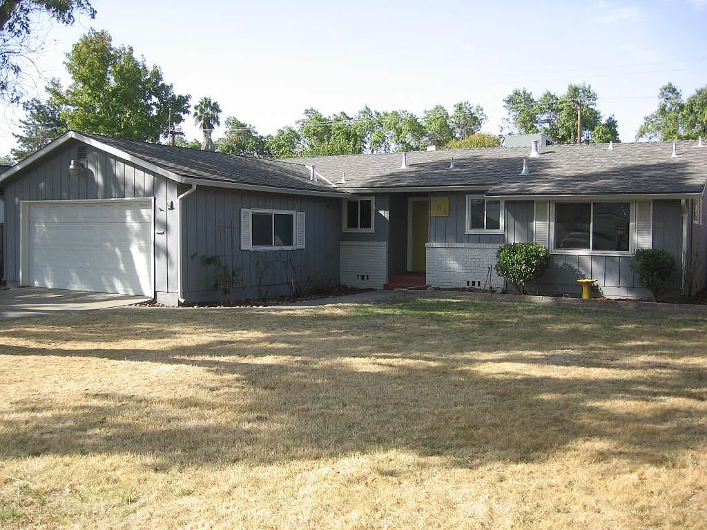 205 Ribier Ave photo 1
