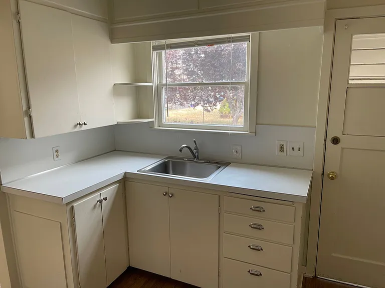 655 W Fairhaven St — Photo 7