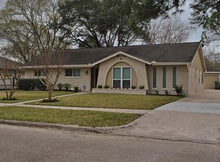 6119 Rutherglenn Dr, Houston, TX 77096