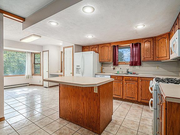 2nd image of 57391 County Road 117