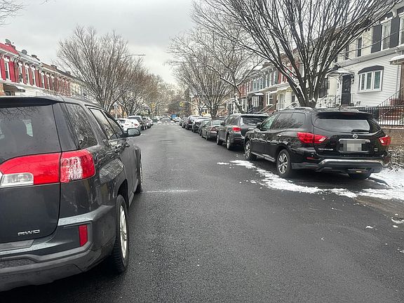 5th image of 135 Grafton St