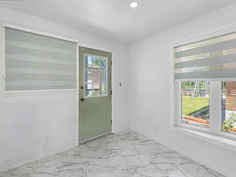 35 Eugene St — Photo 13