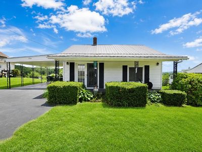 1175 Greenville Rd, Galax, VA, 24333