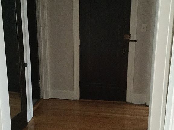 4th image of 4915 N Damen Ave APT 2S