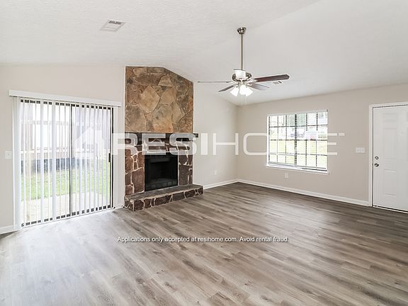 5th image of 6107 Creekford Dr