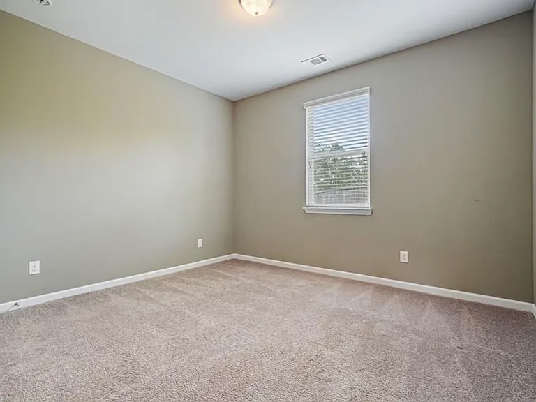 7910 Bristol Valley Dr — Photo 33