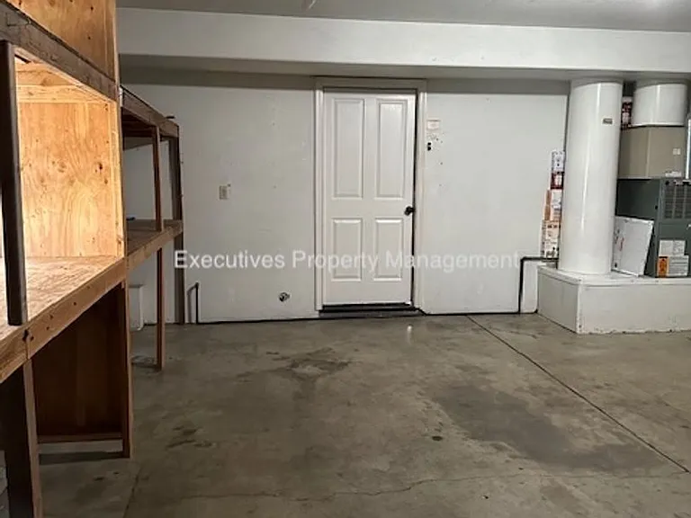 1103 Acapulco Ct — Photo 34