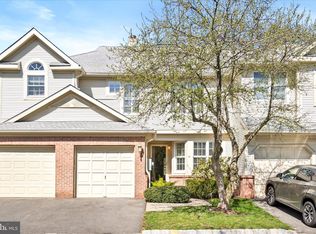 10 Benjamin Rush Ln, Princeton, NJ 08540