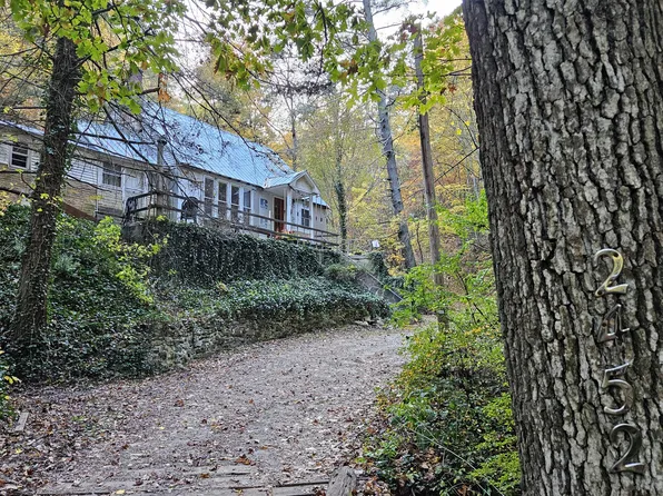 2452 Lost Hollow Rd, Salem, VA 24153