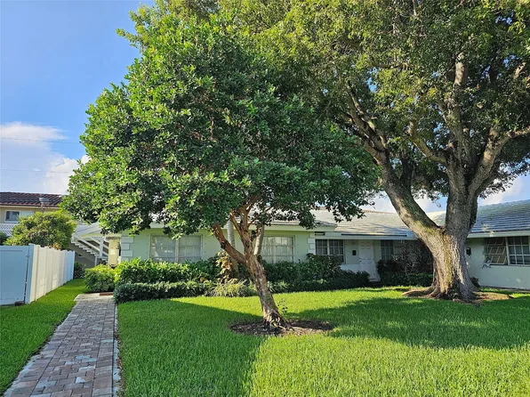 2120 NE 41st St APT D, Lighthouse Point, FL 33064