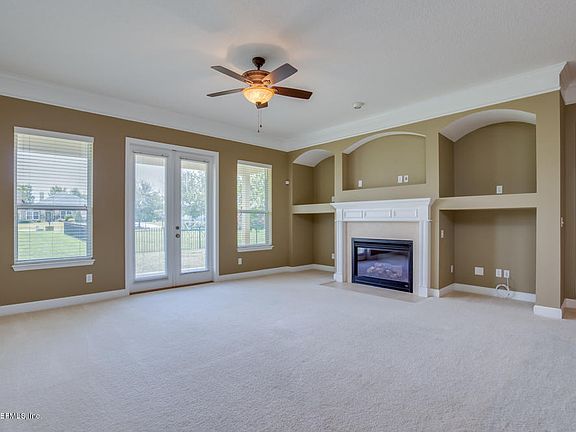 3rd image of 567 Battersea Dr