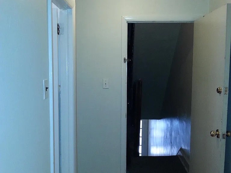 244 S 44th St #2F — Photo 13