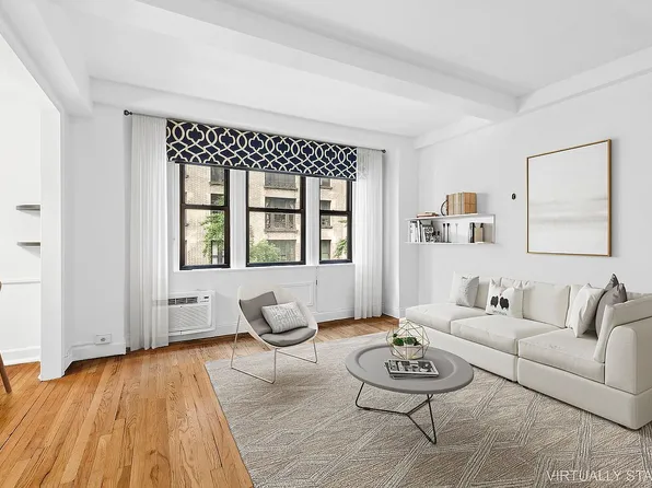 155 E 49th St #5B, Manhattan, NY 10017