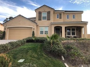 16621 Golden Bluff Loop, Riverside, CA 92503