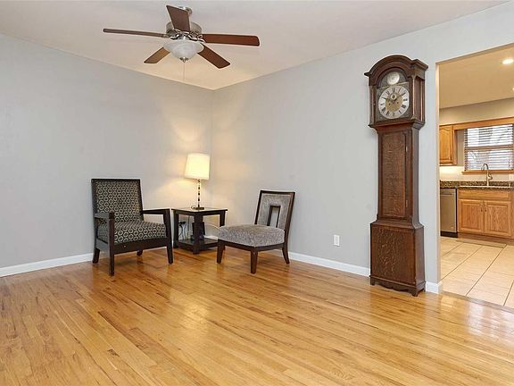 2nd image of 2639 Cliffwood Trl