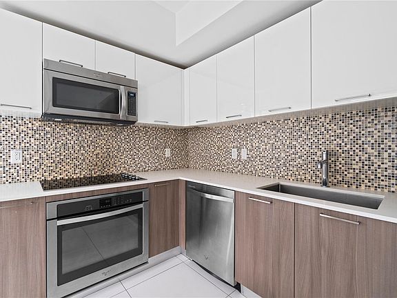 4th image of 5252 NW 85th Ave APT 301