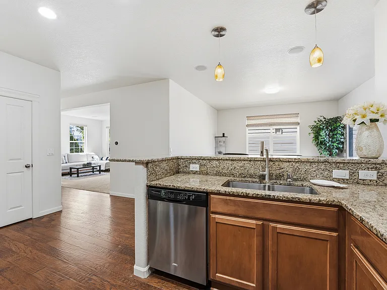 5231 SE Lone Oak St — Photo 13